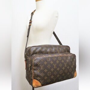 Louis Vuitton Men's Brown Monogram Messenger Bag